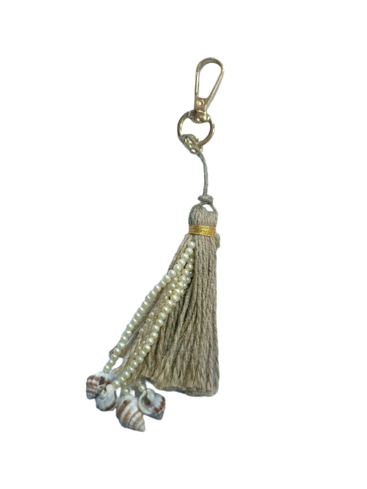 A jute bag charm which is eco-friendly & helps you to stand out from crowd. 