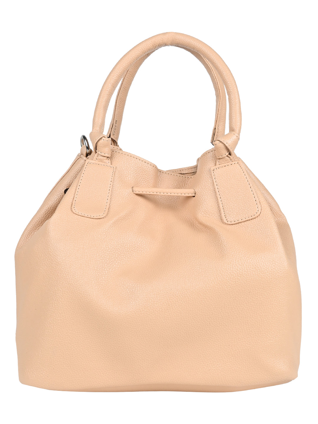 It is a perfect handbag for a casual day out. 